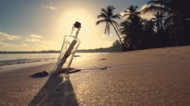 Şişe tropik ada plaj bir masajla. Punta Cana, Dominik Cumhuriyeti