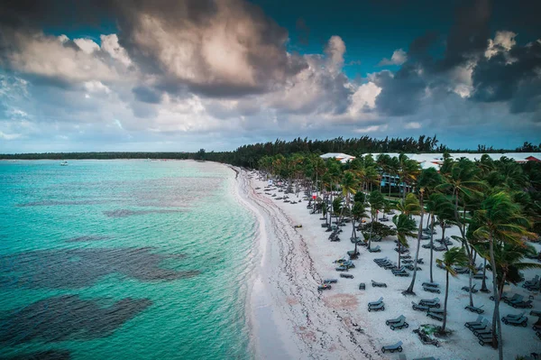 Vue aérienne de la plage tropicale, République dominicaine — Photo