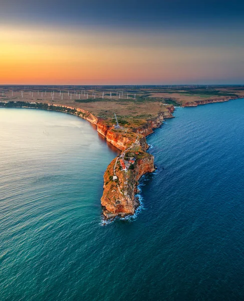 Aerial sunset view over cape Kaliakra with windmills farm, huge — Stock Photo, Image