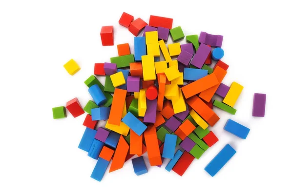Holzspielzeugklötze isoliert auf weißem Hintergrund, montessori Lernspielzeug — Stockfoto