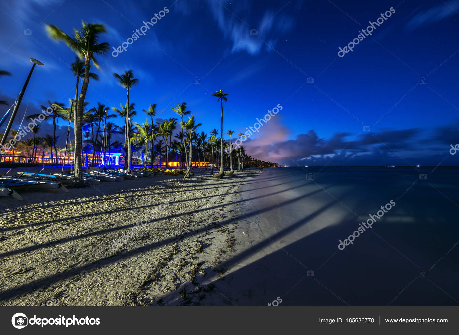 Plage Tropicale Punta Cana Au Coucher Du Soleil République