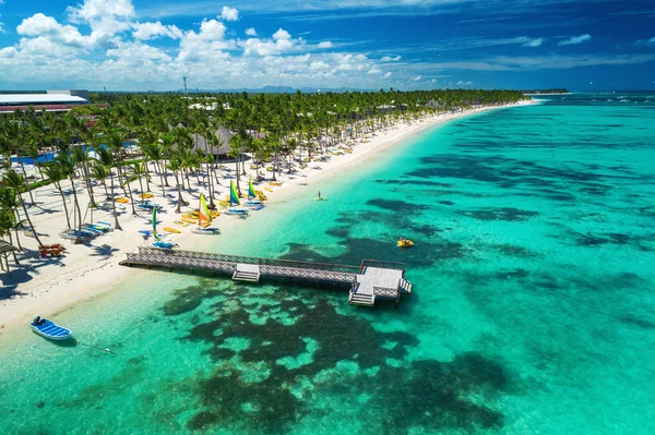 Antenowe drone widok Caribbean resort Bavaro, Punta Cana, Dominikana — Zdjęcie stockowe