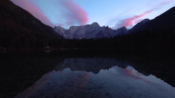 Jezioro Góry Krajobraz Jesienny Alpach Włoskich Dolomit Włochy Europa — Wideo stockowe