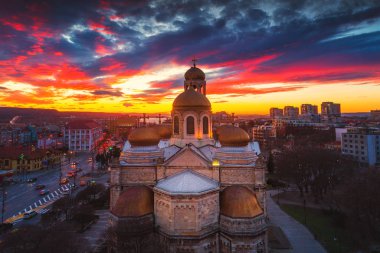 Varna, havadan görünümü varsayım Katedrali
