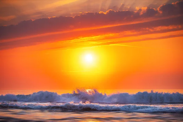 Beautiful Sunrise Tropical Sea — Stock Photo, Image