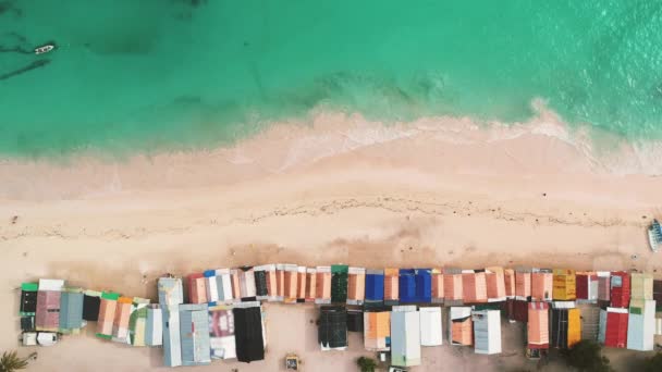 Luchtfoto Van Winkelcentrum Aan Het Tropische Strand Punta Cana Dominicaanse — Stockvideo