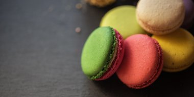 Fransız renkli macarons