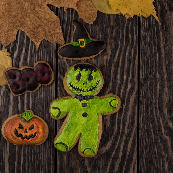 Hemlagade läckra ingefära kex för Halloween — Stockfoto
