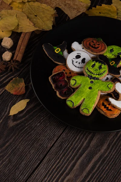 Domowej roboty pyszne herbatniki imbirowe na Halloween — Zdjęcie stockowe