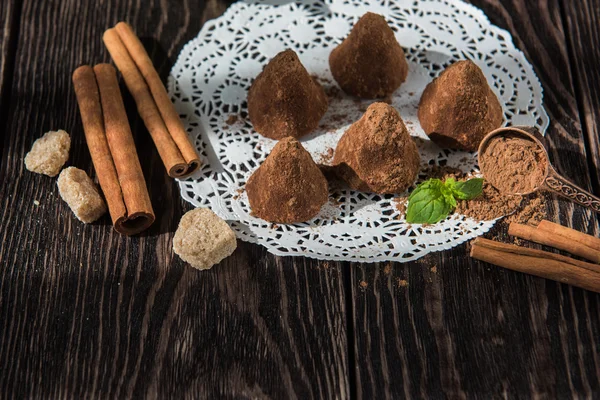 Pyramid shape chocolate candies — Stock Photo, Image