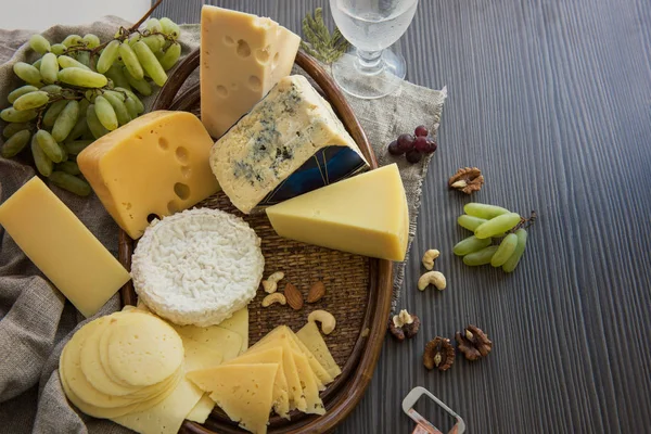 Various types of cheese set — Stock Photo, Image