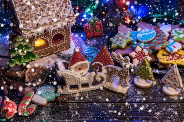 Yeni yıl ve Noel için zencefilli ekmek