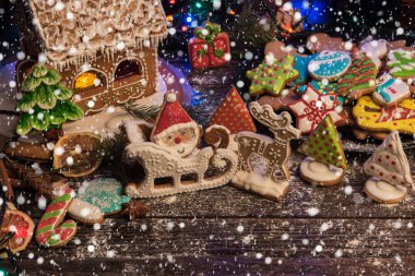 Yeni yıl ve Noel için zencefilli ekmek