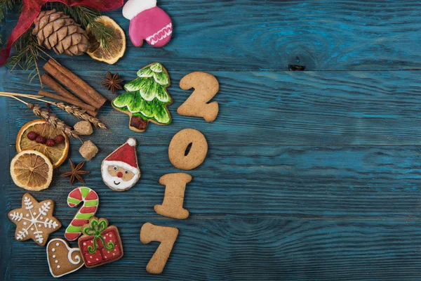 Gingerbreads yeni 2017 yıl — Stok fotoğraf