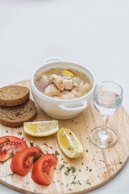 Rus geleneksel balık çorbası