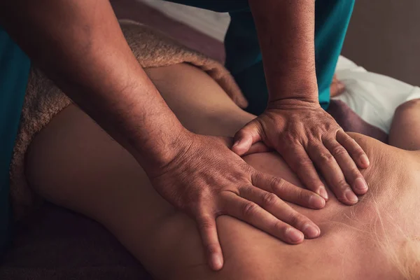 Massaggi alle terme — Foto Stock