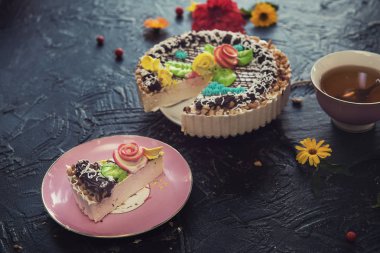 Lezzetli kek kompozisyon