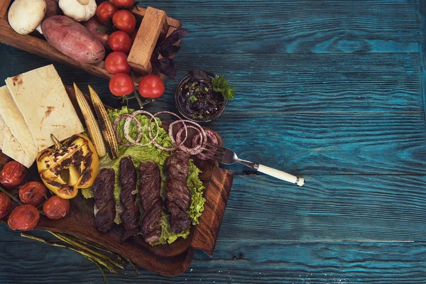 Carne di agnello alla griglia — Foto Stock