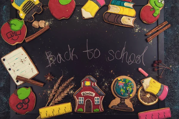 Zurück zu den Lebkuchen in der Schule — Stockfoto