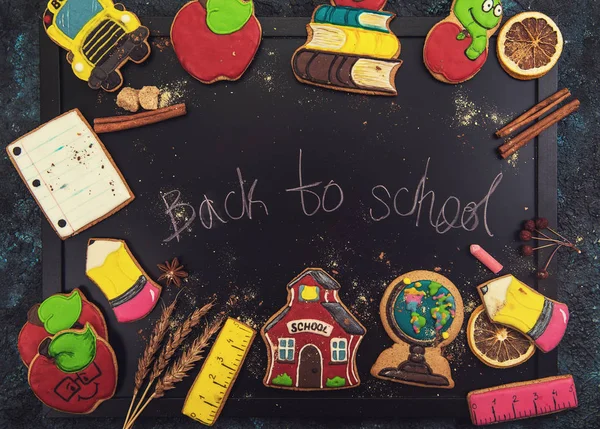 Zurück zu den Lebkuchen in der Schule — Stockfoto