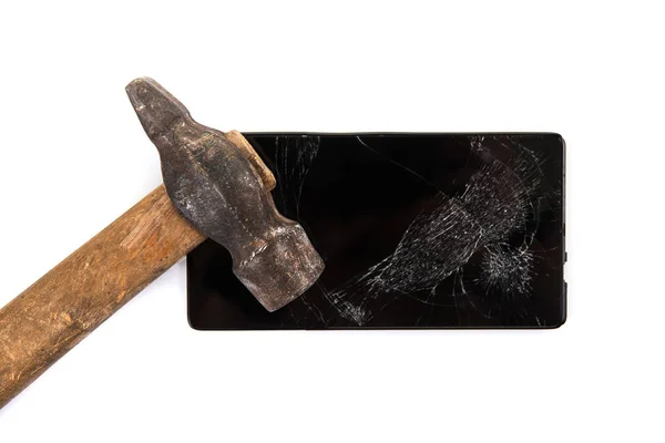 Un vieux marteau et smartphone — Photo