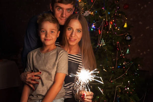 Familjen nyår — Stockfoto