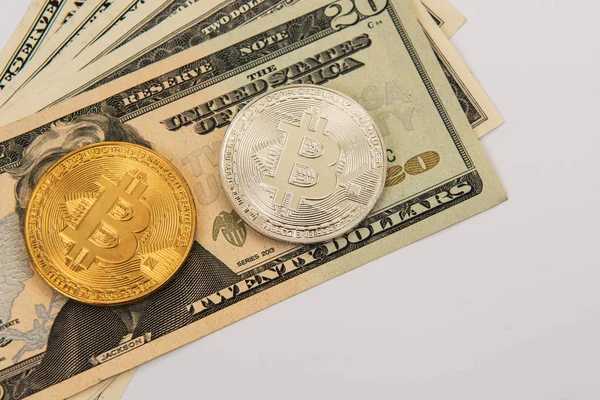 Bitcoin madeni para dolar ile