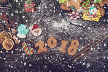 Yeni yıl ve Noel için zencefilli ekmek