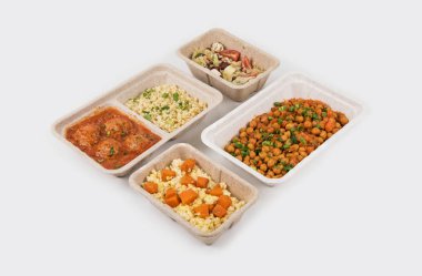 Sağlıklı yemek servisi.