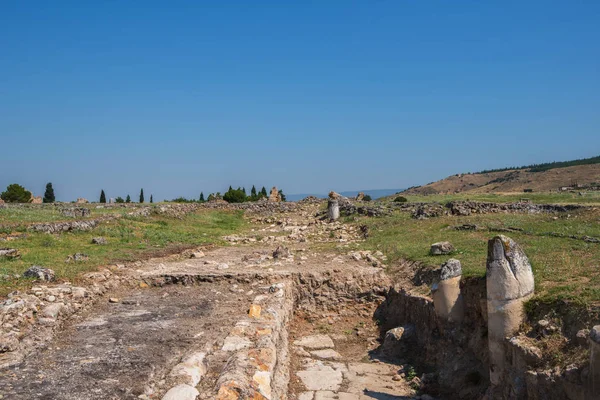 Foto de la ciudad antigua Hierápolis — Foto de Stock