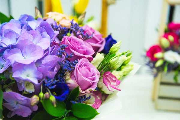 Hermoso ramo de boda — Foto de Stock