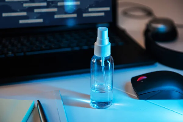 Sanitizer spray anti virus — Foto Stock