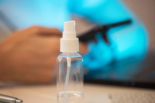 Sanitizer antivirusspray — Stockfoto