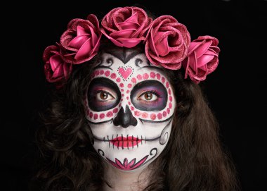 Cadılar Bayramı için güzel makyaj