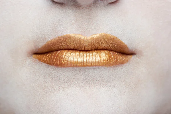 Макро золотых губ — стоковое фото