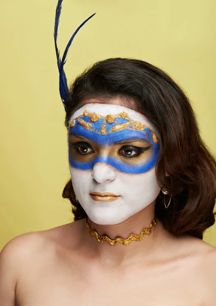 Maskesi giyen kadınlar boyalı — Stok fotoğraf