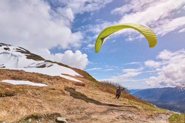 adam paraplane uçuş ayarla