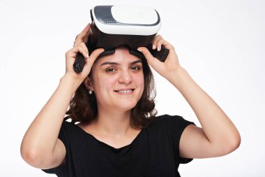 Vr gözlüklü kadın