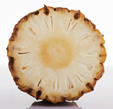 pineaaple yarım dilim