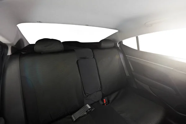 Moderní sedan zadní sedadlo — Stock fotografie