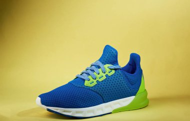 Yeni modern eğitmen Ayakkabı