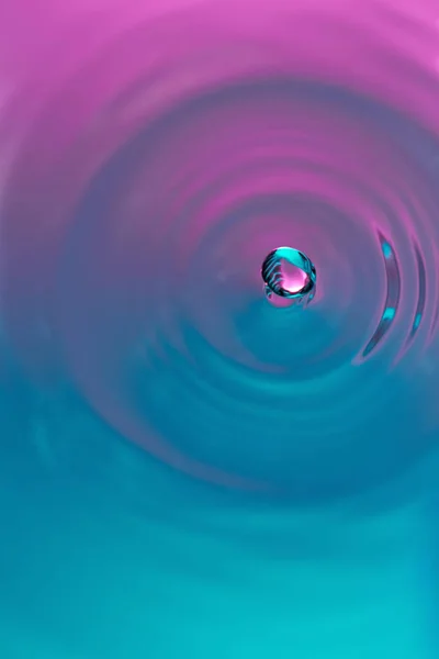 Goccia d'acqua cristallo — Foto Stock