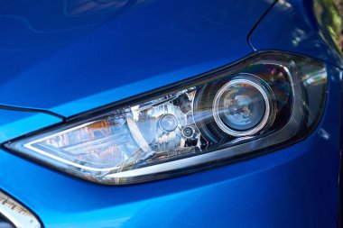 Modern mavi araba LED optik
