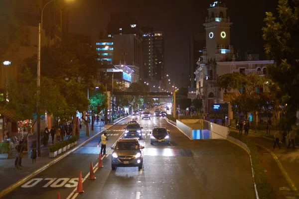 Traffico in città Lima — Foto Stock