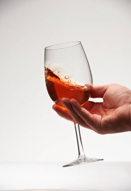 kırmızı şarap tadımı