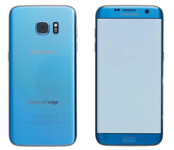 Smartfon Samsung Galaxy s7 edge niebieski — Zdjęcie stockowe