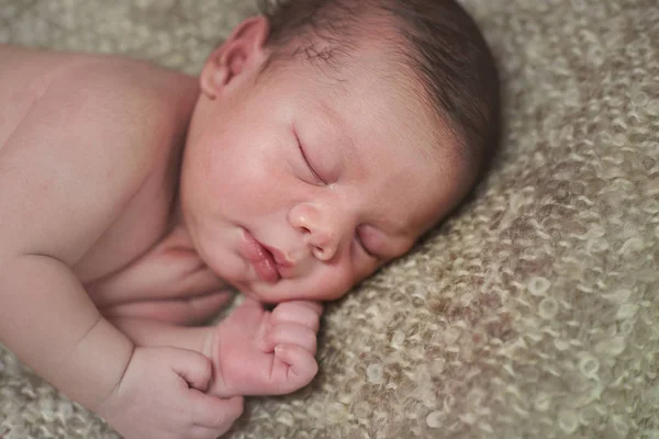Здоровий новонародженої дитини — стокове фото