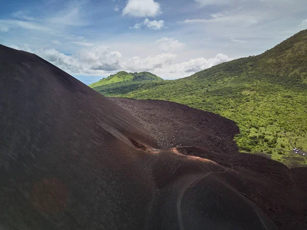 Ceniza negra del volcán de lava —  Fotos de Stock