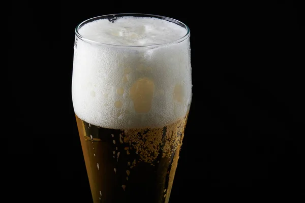 ビールの泡のクローズ アップ — ストック写真