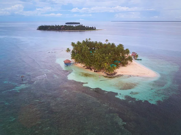 Gruppo di piccole isole caraibiche — Foto Stock